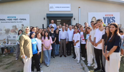 BAŞKAN YAPAR, LGS ÖNCESİ MORAL ETKİNLİĞİ’NDE ÖĞRENCİLERLE BULUŞTU